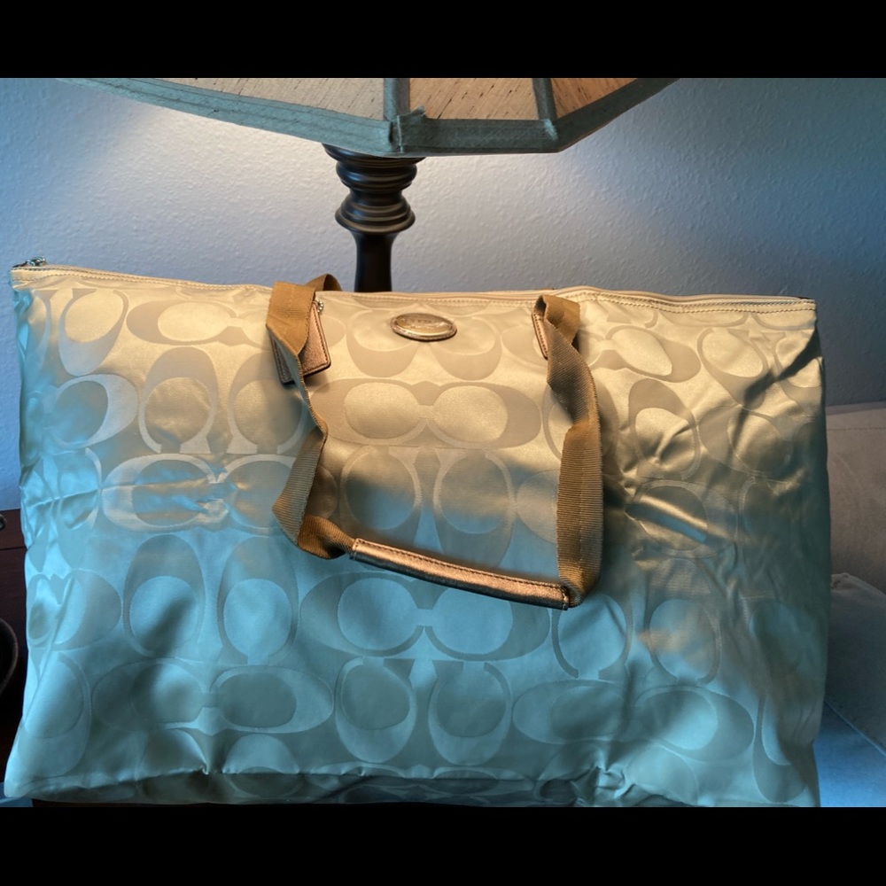 COPY - Couch Outlet packable Travel Duffel bag.